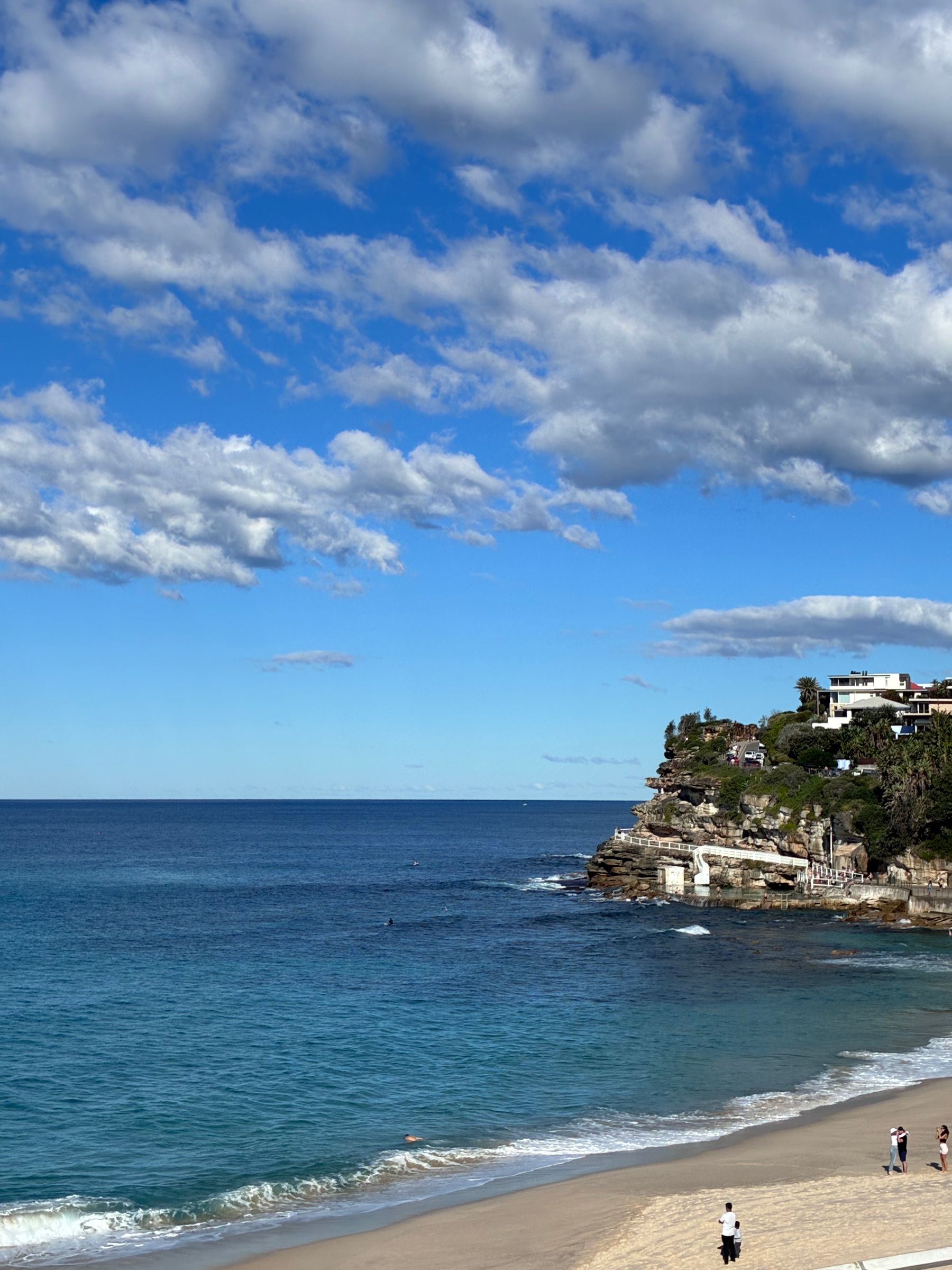 Australian ocean coastline with cliffs and a bright blue sky
